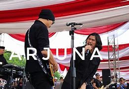 Dewa 19 Arjuna Live